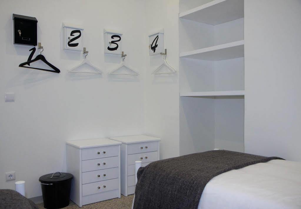 Hotel Turismo Do Seculo à Estoril Extérieur photo A typical locker room
