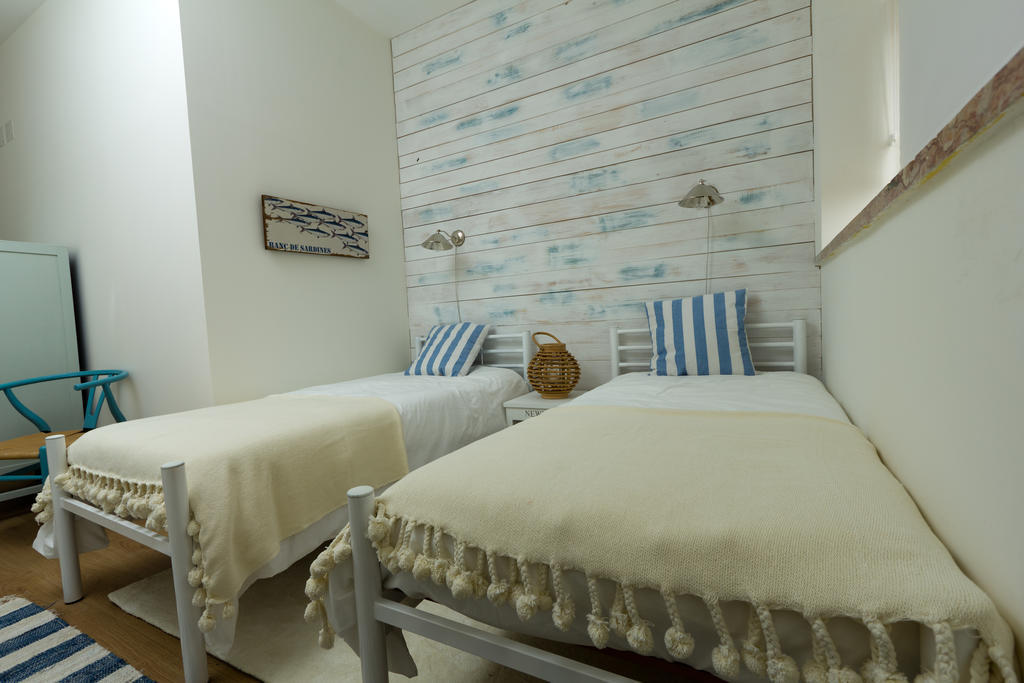 Hotel Turismo Do Seculo à Estoril Chambre photo A guest room at the hotel