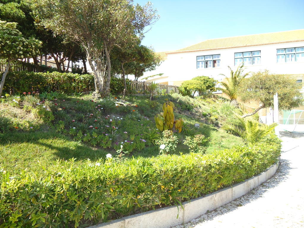 Hotel Turismo Do Seculo à Estoril Extérieur photo The campus of the University of Patras